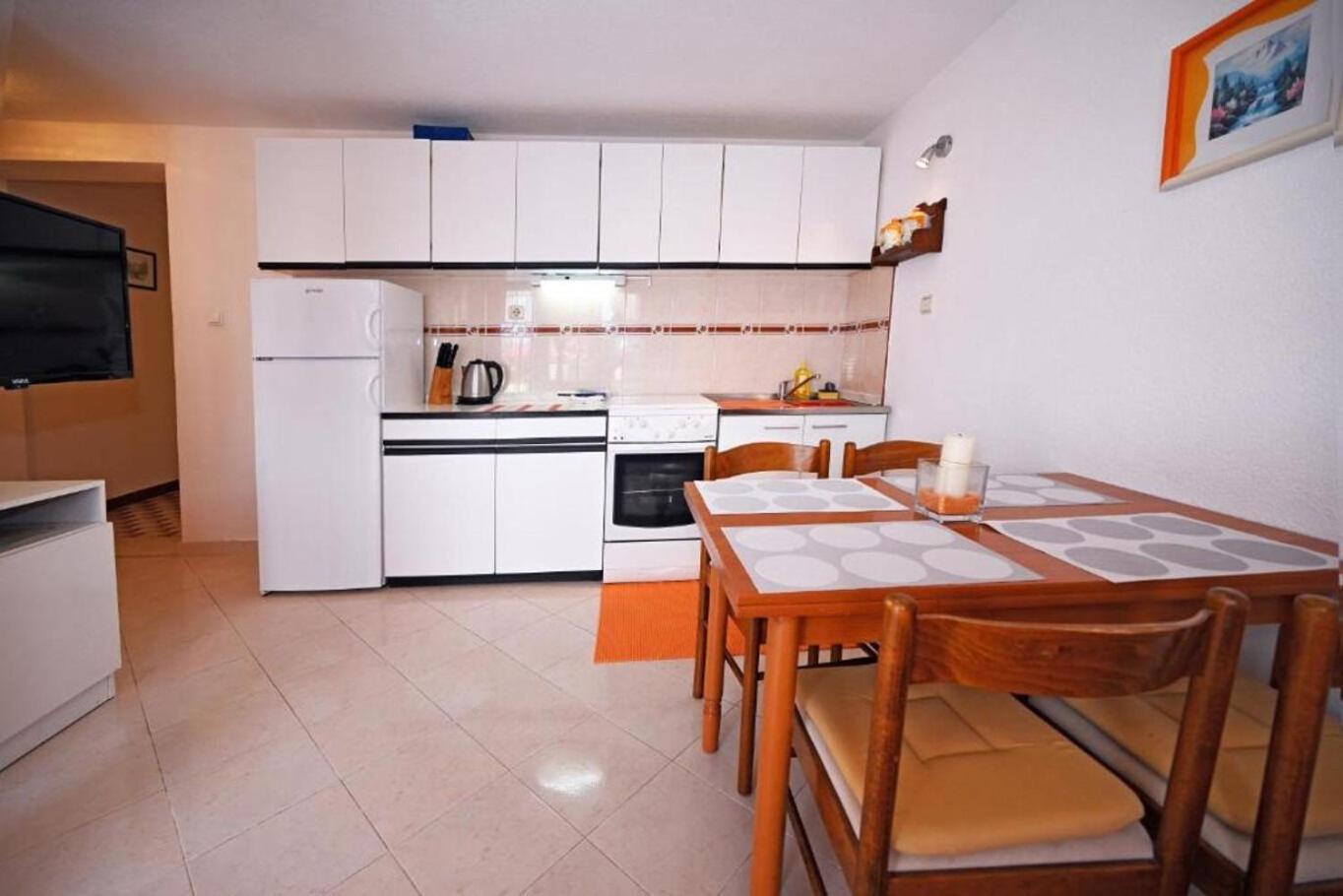 Apartment Mihovilovic スラティネ エクステリア 写真