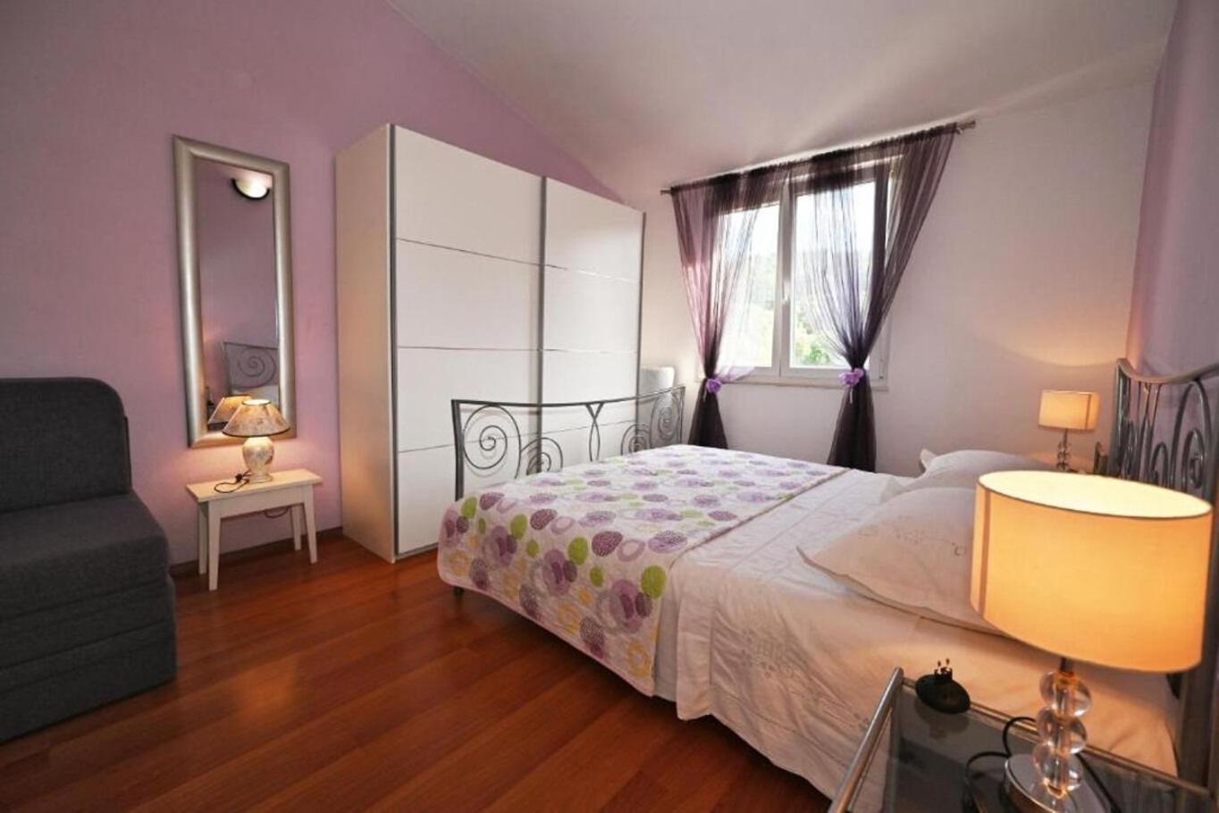 Apartment Mihovilovic スラティネ エクステリア 写真
