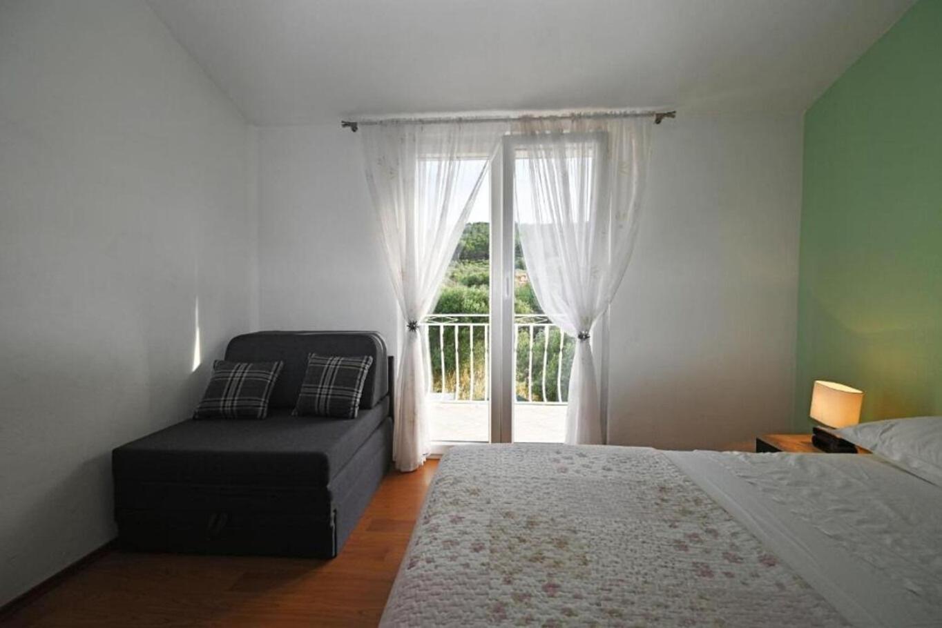 Apartment Mihovilovic スラティネ エクステリア 写真
