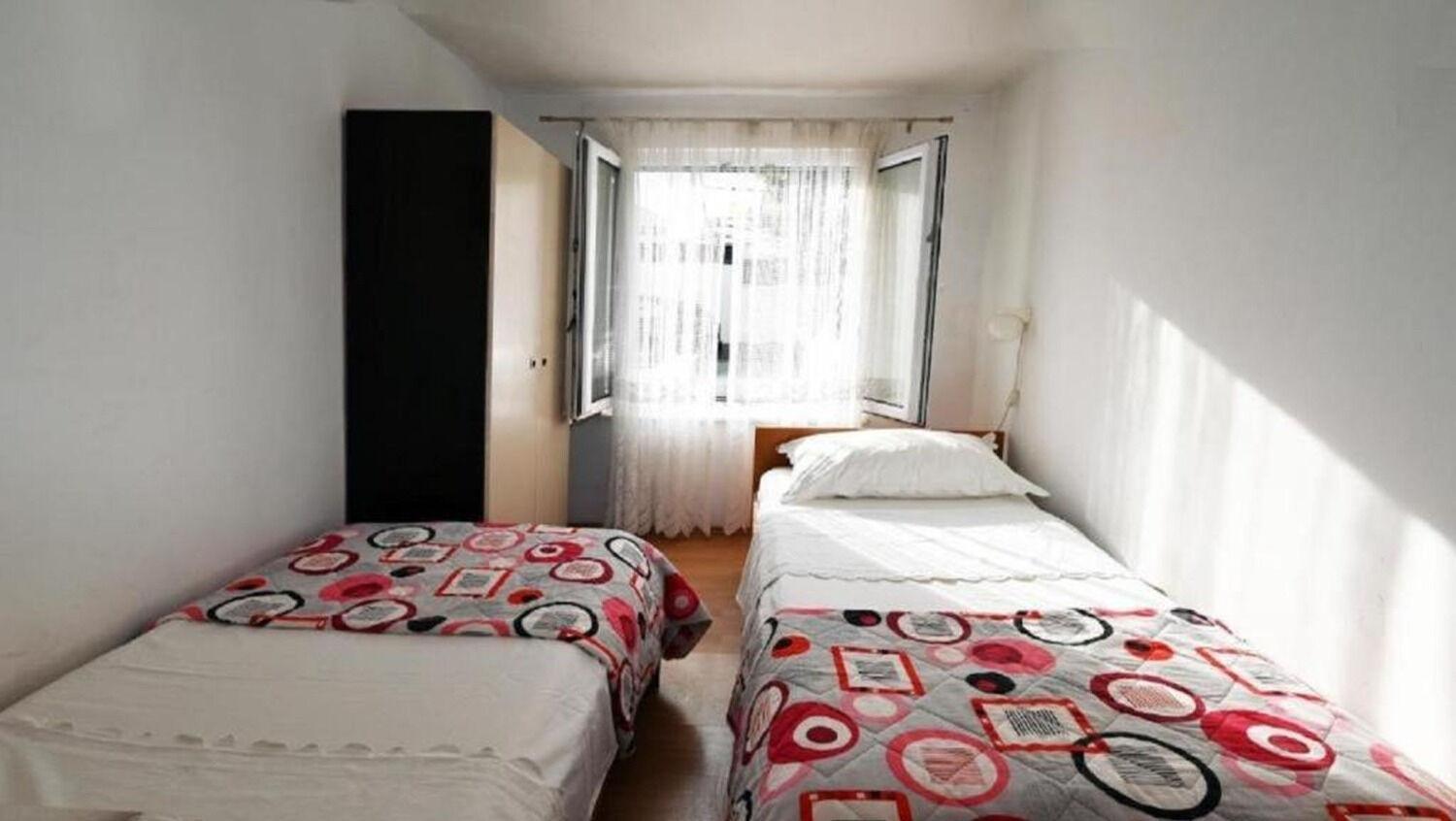Apartment Mihovilovic スラティネ エクステリア 写真