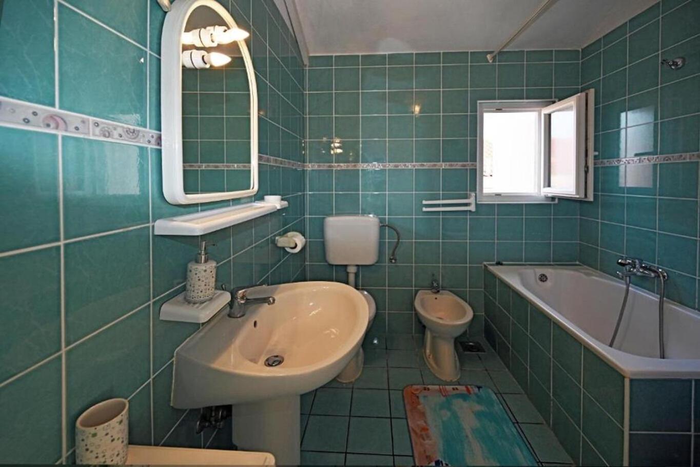 Apartment Mihovilovic スラティネ エクステリア 写真